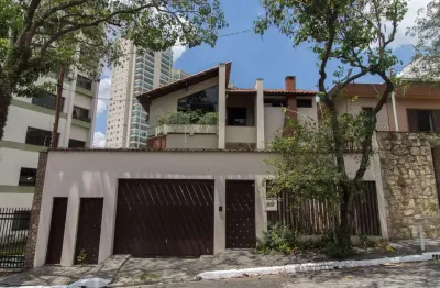 Casa comercial na rua pedro nolasco da cunha, n. 173 • 436 m²