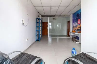 Sobreloja na rua voluntários da pátria, n. 512 - sala 02 • 45 m²