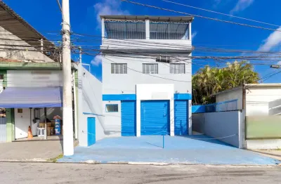 Prédio comercial na avenida elísio teixeira leite, n. 7173 • 350 m²