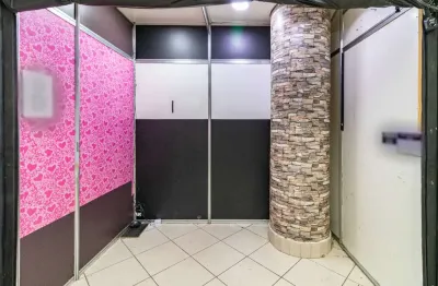 Loja em galeria na rua vinte e cinco de março, n. 821 - box 38 • 5 m²