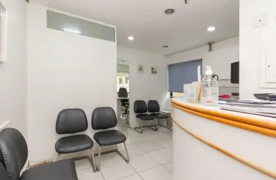 Sala comercial na rua doutor zuquim, n. 449 - 11 • 32 m²