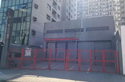 Barracão / Galpão / Depósito para alugar na Rua Antônio Raposo, 172, Lapa, São Paulo