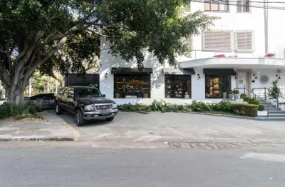Ponto comercial para alugar na Rua Silvânia, 232, Vila Nova Conceição, São Paulo