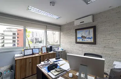 Sala comercial na rua jandiatuba, n. 143 - 904 • 140 m²