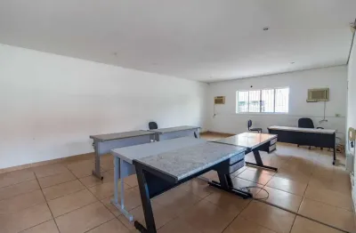 Sala comercial para alugar na Rua Vieira de Morais, 1216, Campo Belo, São Paulo