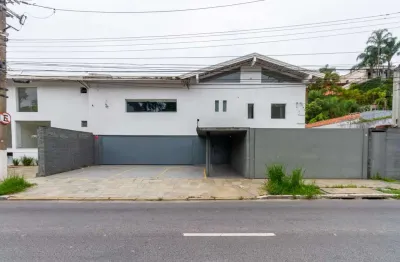 Casa comercial na rua engenheiro oscar americano, n. 147 • 600 m²
