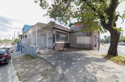 Casa comercial para alugar na Rua Arnaldo Magniccaro, 762, Vila Gea, São Paulo