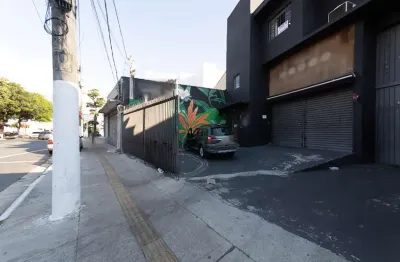 Prédio comercial na avenida santa catarina, n. 1190 - 1192 • 537 m²