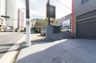 Prédio comercial na rua coronel silvério magalhães, n. 51 • 600 m²