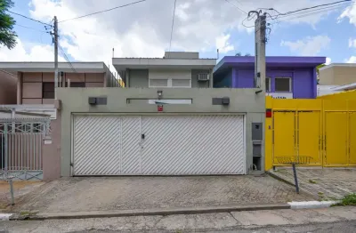 Casa comercial na rua comendador eduardo saccab, n. 456 • 205 m²