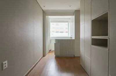 Sala comercial na rua desembargador eliseu guilherme, n. 200 - sala 702 • 30 m²