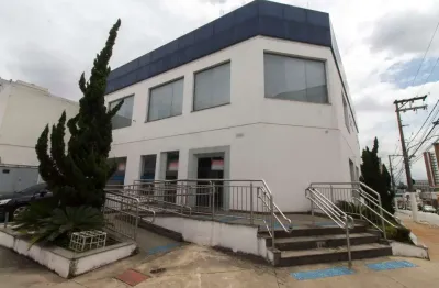 Prédio com 8 salas para alugar na Rua Azevedo Soares, 2753, Vila Gomes Cardim, São Paulo