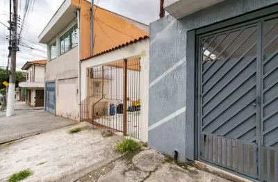 Casa comercial para alugar na Rua Nhatumani, 421, Vila Ré, São Paulo