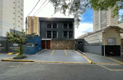 Prédio para alugar na Rua Catão, 732, Vila Romana, São Paulo