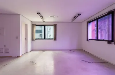 Sala comercial na rua tenente gomes ribeiro, n. 78 - 13 • 40 m²