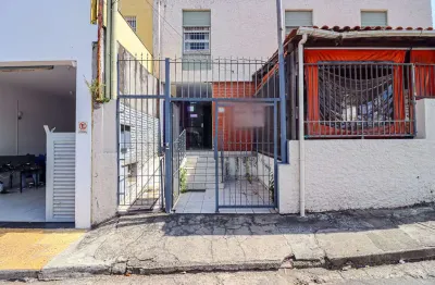 Casa comercial com 2 salas para alugar na Rua Guilherme Asbahr Neto, 131, Chácara Monte Alegre, São Paulo