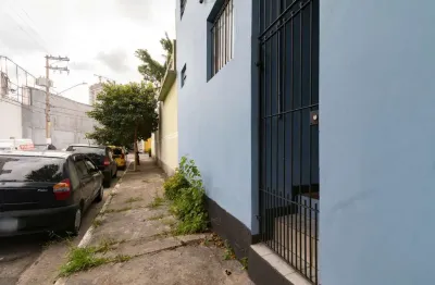 Casa comercial com 4 salas para alugar na Rua Pedro Mariano, 10, Vila Firmiano Pinto, São Paulo