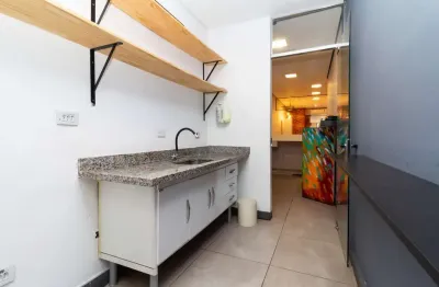 Loja em galeria na alameda tietê, n. 43 - loja 15 • 58 m²