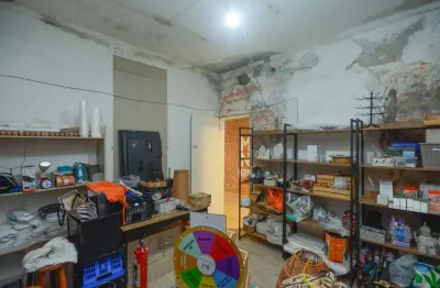 Sala comercial na rua piracuama, n. 206 - 1 andar  • 60 m²