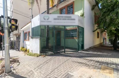 Casa comercial para alugar na Rua Cotoxó, 875, Perdizes, São Paulo
