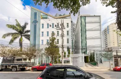 Prédio comercial na rua durval josé de barros, n. 162 • 3768 m²