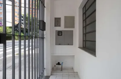 Ponto comercial para alugar na Rua Pires da Mota, 888, Aclimação, São Paulo