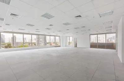 Sala comercial na rua guaraiúva, n. 135 - 7° andar conjunto 71 • 191 m²