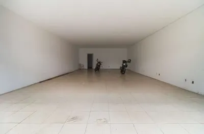 Loja em posto na avenida engenheiro billings, n. 1729 - loja 05 • 90 m²