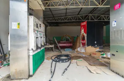 Loja em posto na avenida engenheiro billings, n. 1729 - terreo 02 • 138 m²