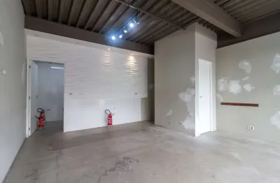 Ponto comercial com 1 sala para alugar na Rua Cresilas, 100, Vila Suzana, São Paulo