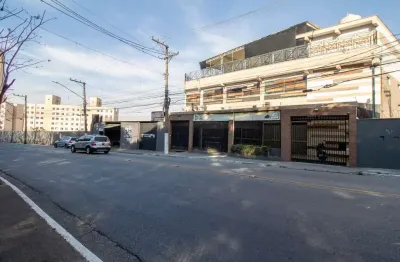 Prédio comercial na avenida mutinga, n. 3585 • 380 m²