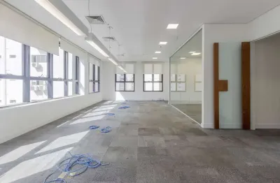 Sala comercial na rua pedroso alvarenga, n. 1254 - conjunto 52 • 96 m²