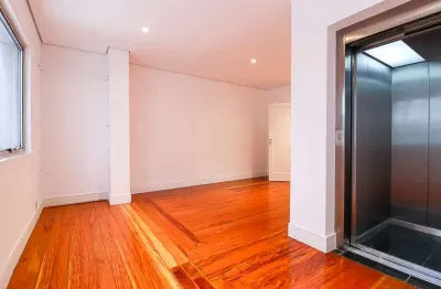 Sala comercial na rua estados unidos, n. 62 • 132 m²