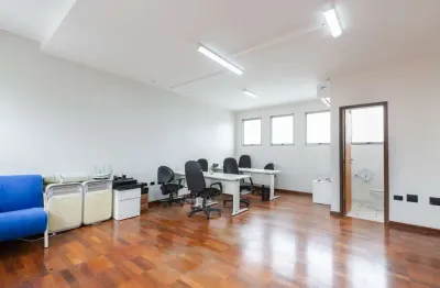 Sala comercial na rua camargo, n. 20 - sala 10 • 90 m²