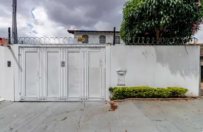 Casa comercial com 5 salas para alugar na Rua Ponta Porã, 1239, Vila Ipojuca, São Paulo