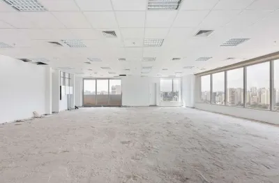 Sala comercial na rua guaraiúva, n. 135 - 15° andar conjunto 151 e 152 • 408 m²