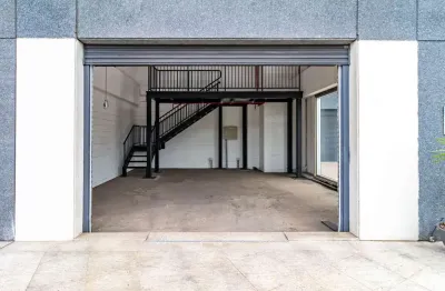 Loja na avenida marquês de são vicente, n. 1301 - loja 9 • 70 m²