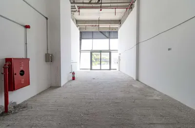 Ponto comercial com 4 salas para alugar na Avenida Rubem Berta, 850, Indianópolis, São Paulo