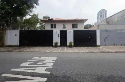 Casa comercial na rua joaquim nabuco, n. 430 - 01 • 300 m²