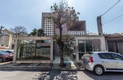Prédio comercial na rua dos três mosqueteiros, n. 279 • 780 m²