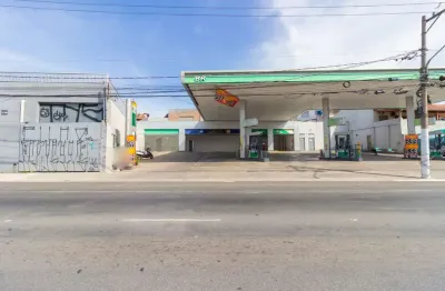 Loja em posto na avenida doutor assis ribeiro, n. 514 - loja 01 • 36 m²