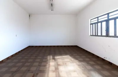Sala comercial com 1 sala para alugar na Avenida Pires do Rio, 1264, Vila Americana, São Paulo