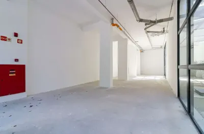 Loja na avenida josé estevão de magalhães, n. 50 - loja 01 • 90 m²