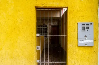 Casa comercial com 6 salas para alugar na Rua Gabriel de Lara, 636, Vila Cordeiro, São Paulo