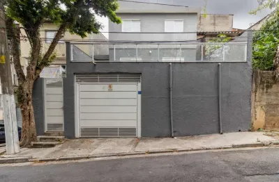 Casa comercial na rua epaminondas luis amorim, n. 311 • 300 m²