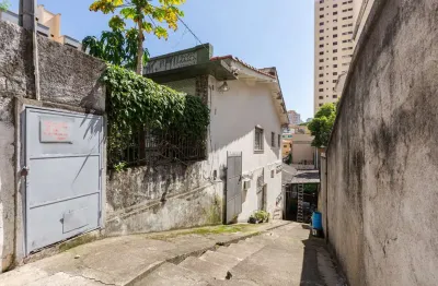 Barracão / Galpão / Depósito com 3 salas para alugar na Rua Sylvio Delduque, 204, Água Fria, São Paulo