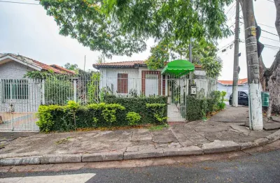 Casa comercial com 10 salas para alugar na Rua Antônio Mariani, 357, Instituto de Previdência, São Paulo