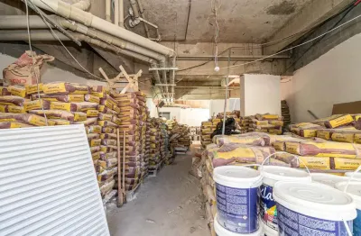 Ponto comercial para alugar na Rua Eugênio de Medeiros, 345, Pinheiros, São Paulo