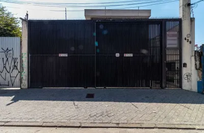 Prédio com 13 salas para alugar na Estrada das Lágrimas, 439, Ipiranga, São Paulo