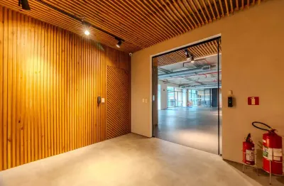 Sala comercial na avenida brigadeiro faria lima, n. 4300 - cj. 410 • 268 m²